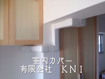 kako-EejcJWi4dEKOw4QE.jpg